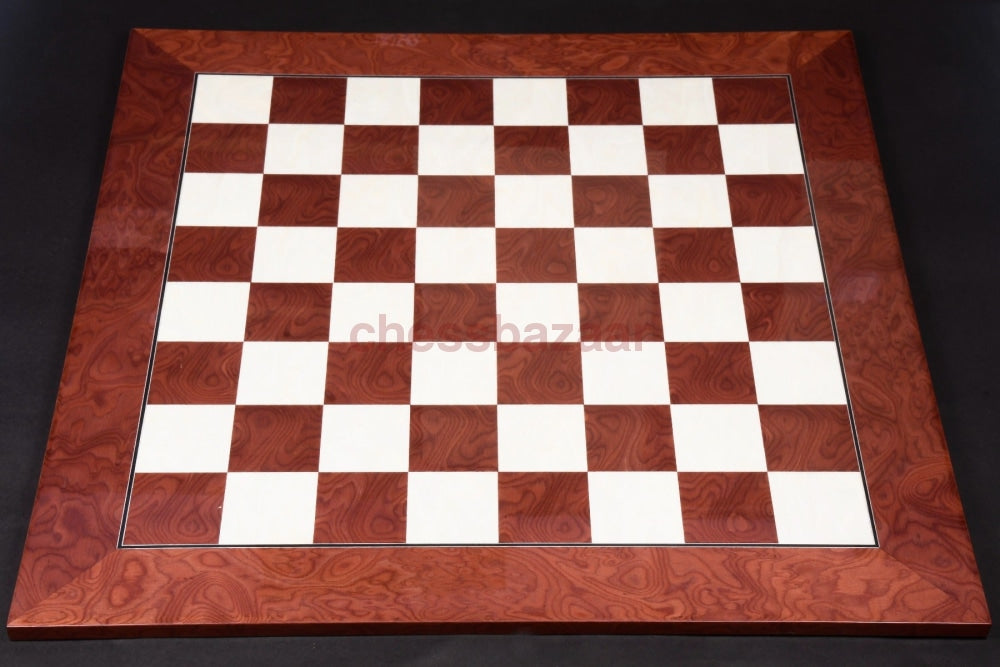 Furnier Schachbrett aus rotem Eschenholz und Ahornholz (glänzend)  – Feldgröße 45 mm